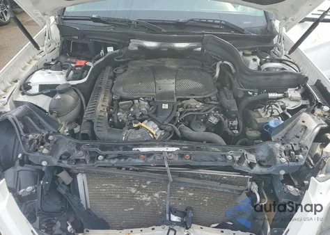 2015 Mercedes-Benz Glk 350 4Matic z USA, uszkodzony, nr VIN WDCGG8JB0FG436463